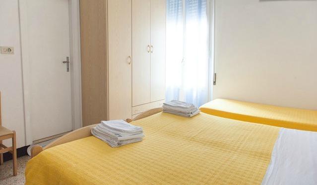 Hotel Ronconi Rimini Room photo