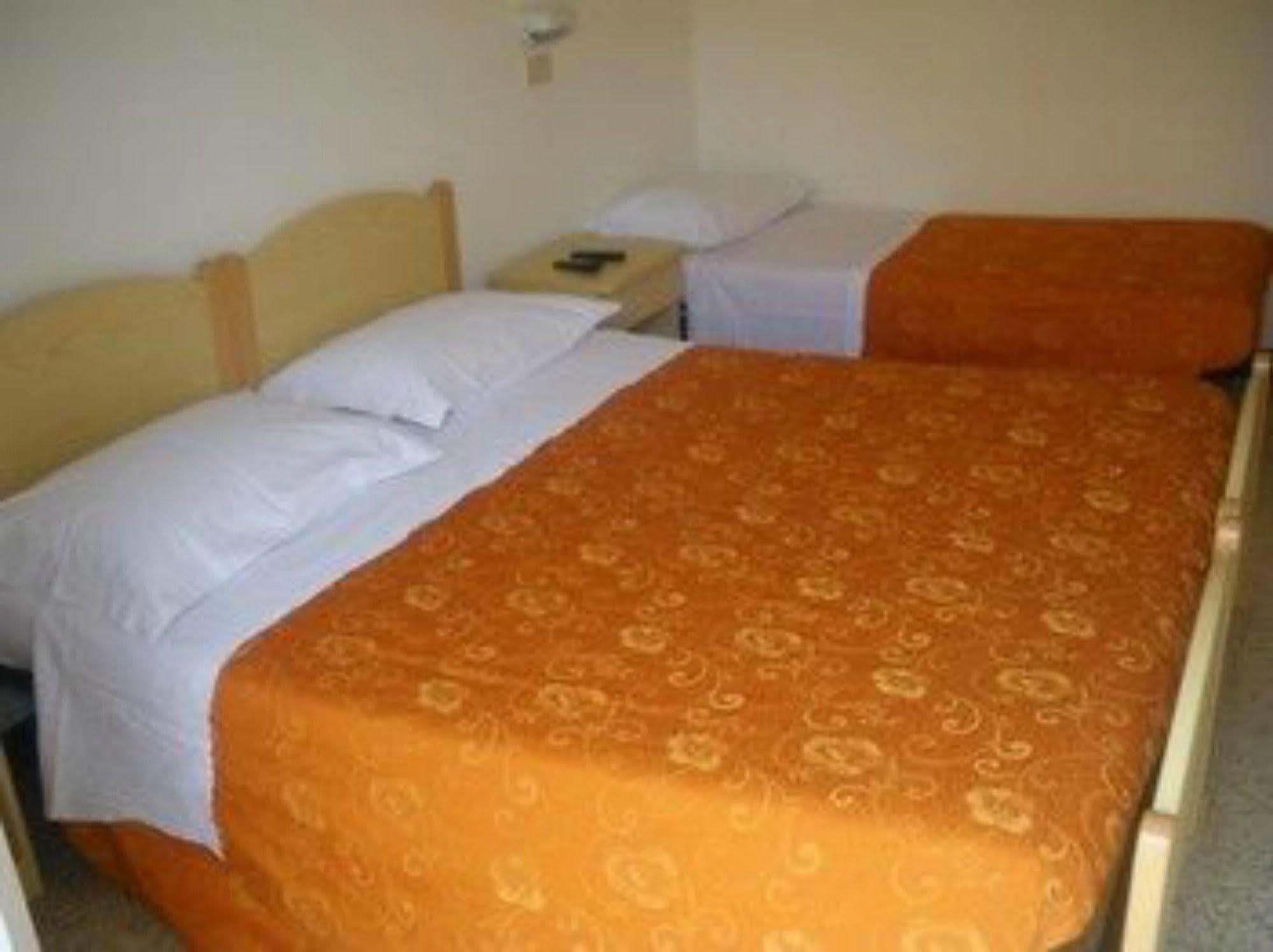 Hotel Ronconi Rimini Exterior photo